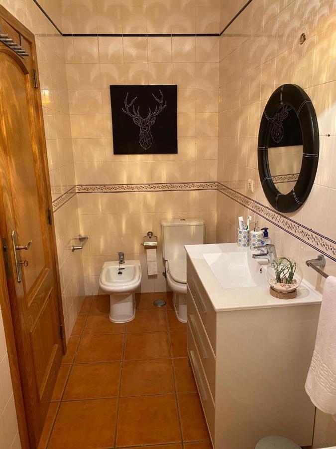 Country Town Apartment Almeirim Exterior foto